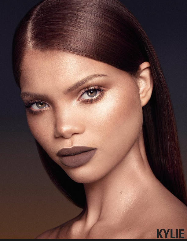 Kylie matte lip color - Moon