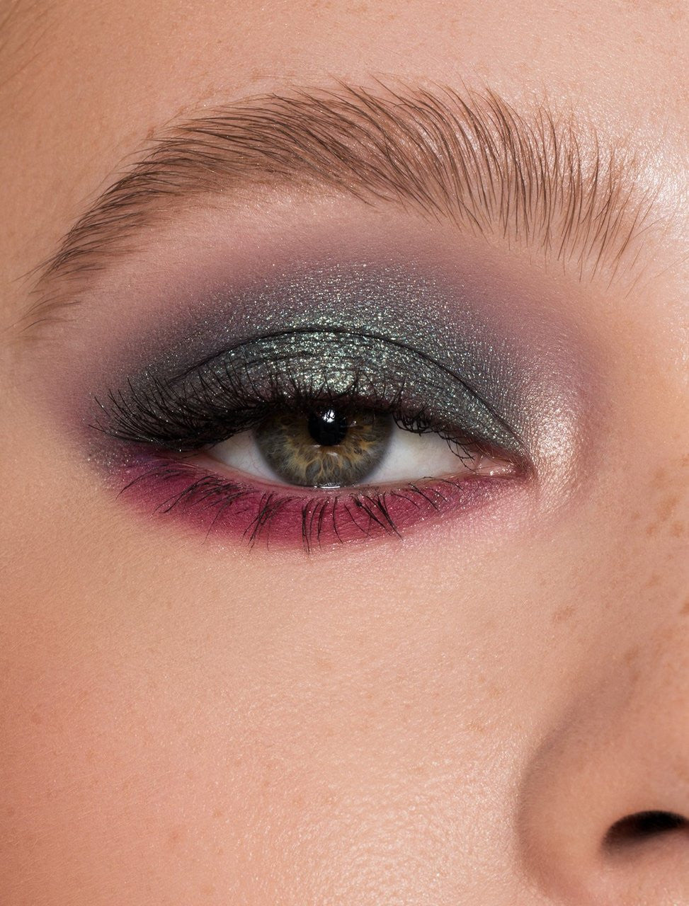 Kylie Cosmetics - Kourt Collection - The Green Palette