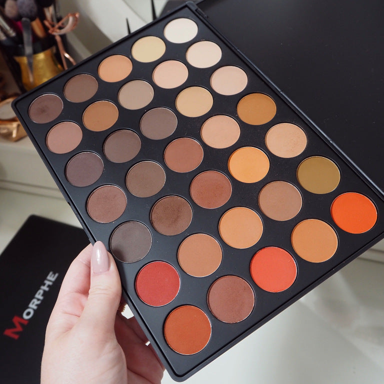 MORPHE 35OM matte artistry palette