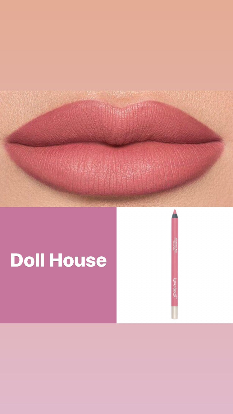 Sally's Spell - 02 Doll house