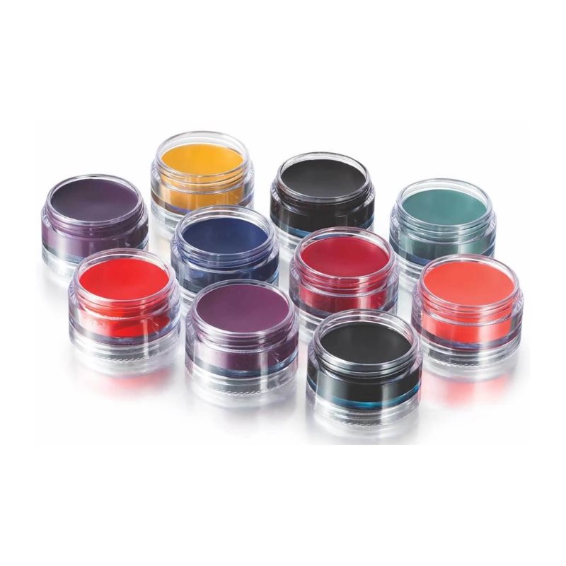 Woochie Cream makeup - Red