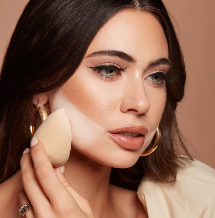 Beauty Creations - HD Banana setting powder