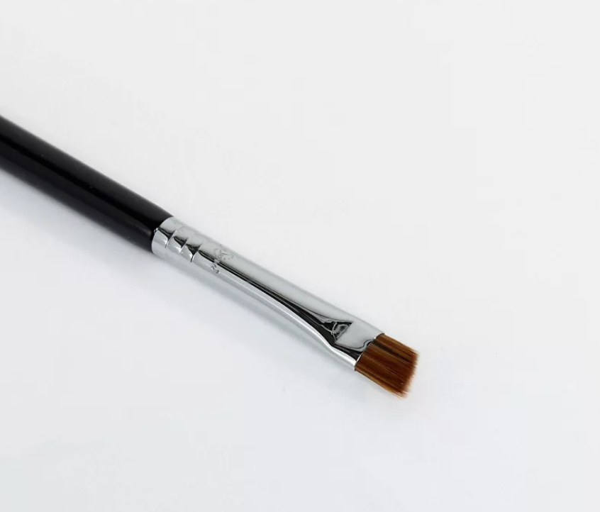 Sigma Beauty - E75 Angled Brow Brush