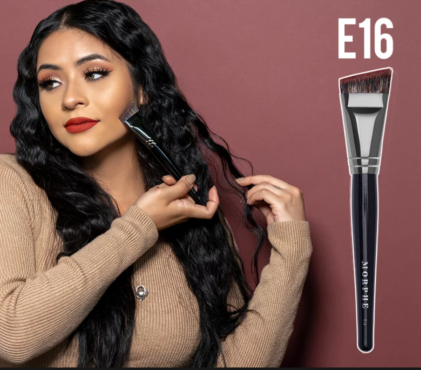 Morphe Pro Angled Brush E16
