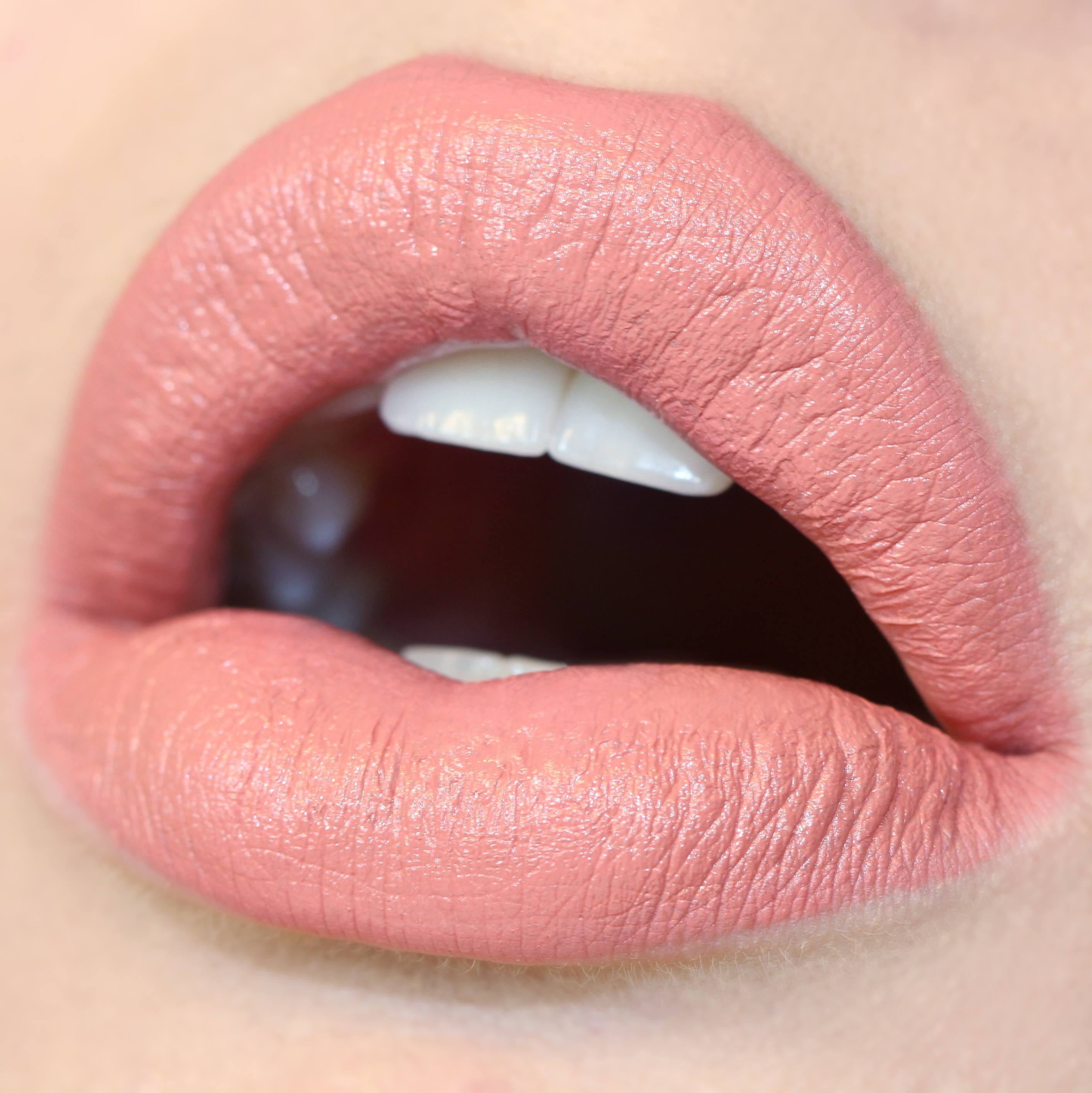 Colour Pop - Lippie Frida ( Satin )