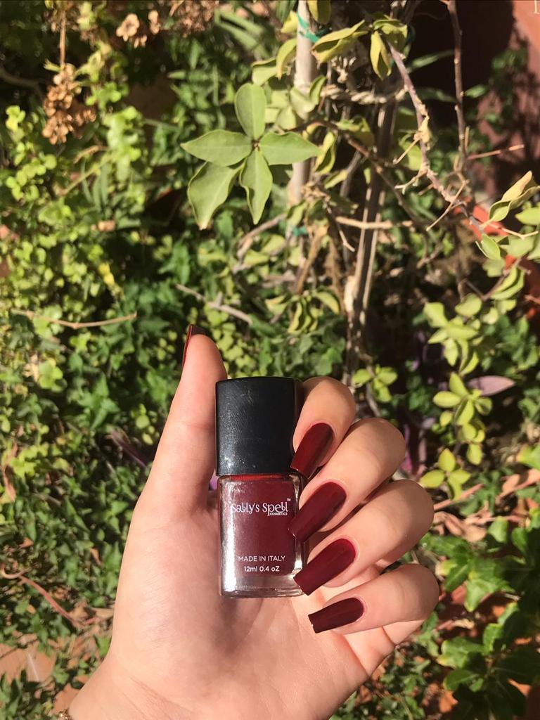 Sally's Spell nail polish - Matroschka