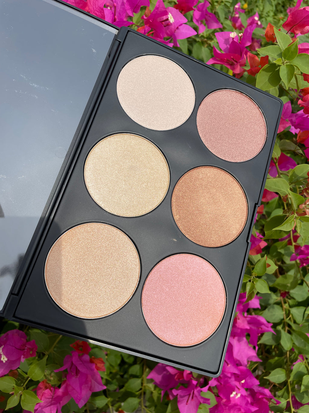 Beauty Creations - Shine Bright highlighter palette