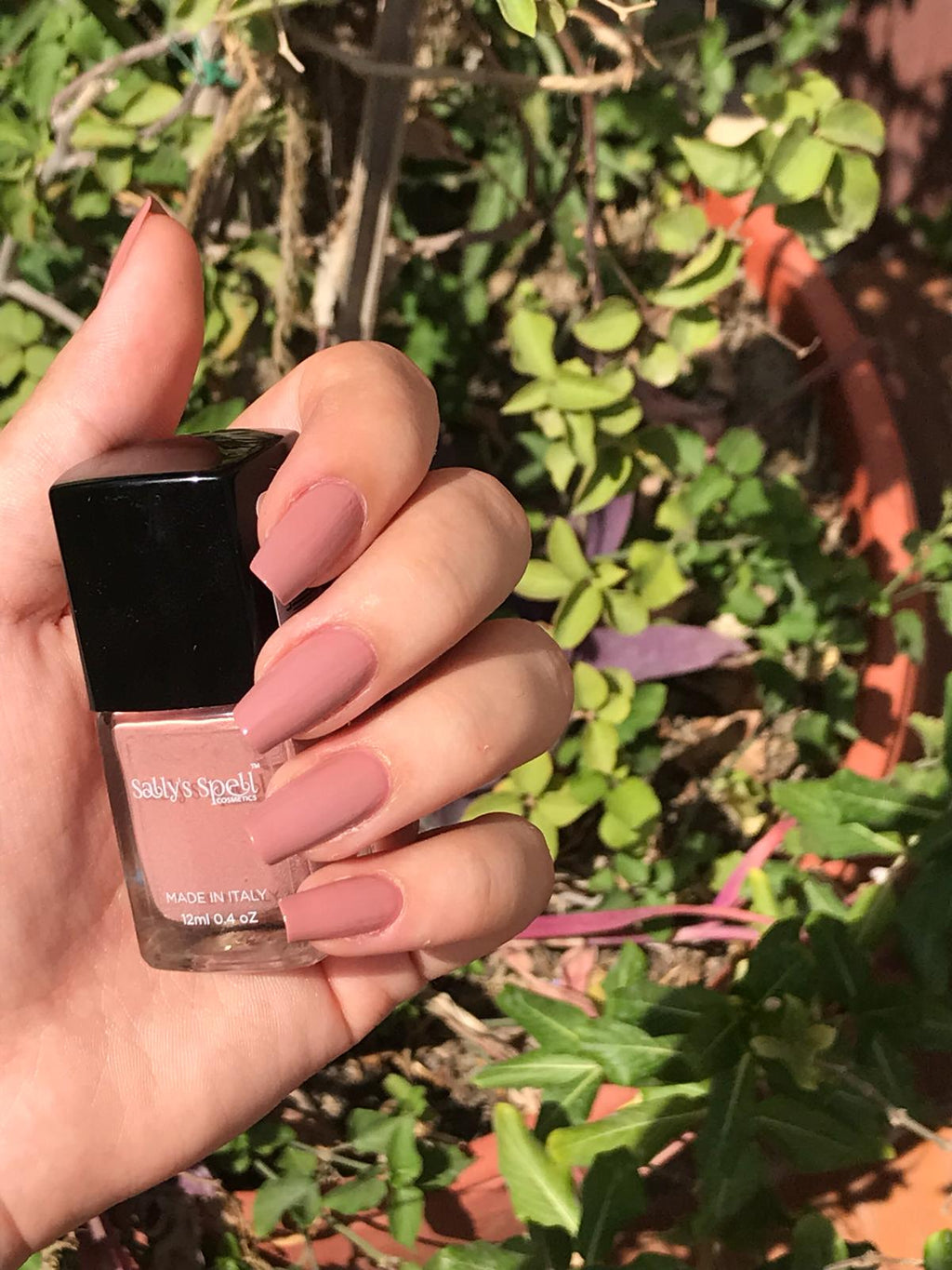 Sally's Spell nail polish - Nude blush